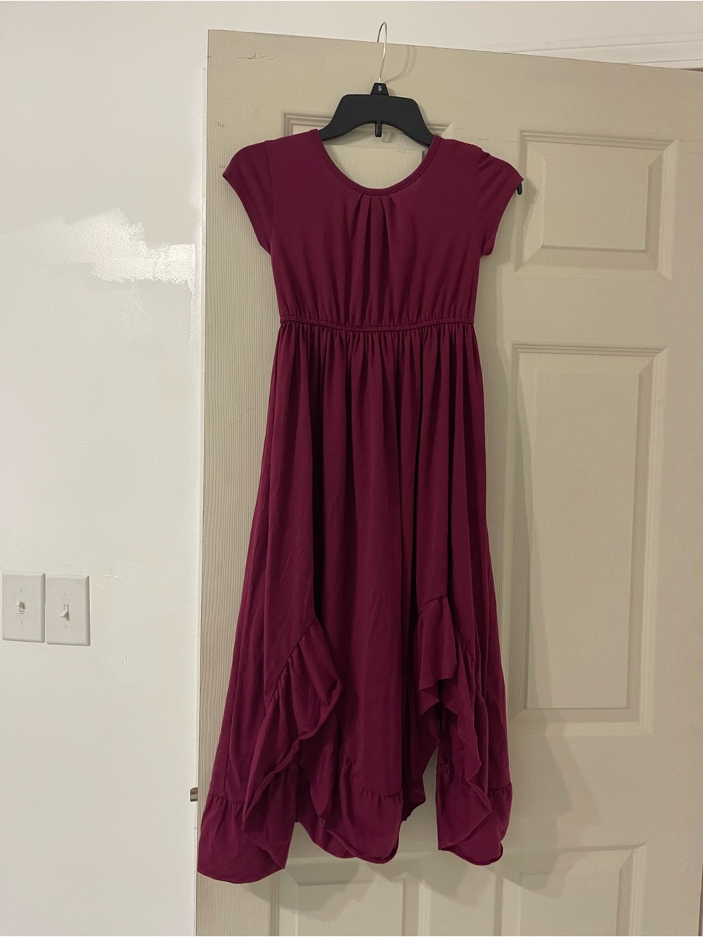 Girls Cap-Sleeve Burgundy High-Low Ruffle Dress